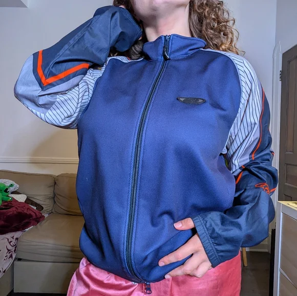 Vintage Windbreaker Blue and Gray Zip-Up Jacket - Picture 3 of 7